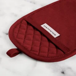 KitchenAid Asteroid Oval Pot Holder 2-Pack Set, Smoked Paprika Red, 6.5"x10" -KitchenAid Shop GUEST 1296917c c86d 4353 8dea 8749bc380ffa