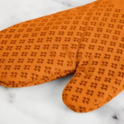 KITCHENAID Asteroid Oven Mitt 2-Pack Set, Honey Orange, 7"x12.5" 9 KITCHENAID Asteroid Oven Mitt 2-Pack Set, Honey Orange, 7"x12.5" -KitchenAid Shop GUEST 15b7f736 f0b6 4d84 9ed5 b8953da3f9f8