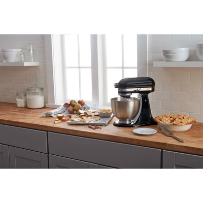 KitchenAid Classic Series 4.5qt Tilt-Head Stand Mixer - K45SSOB - Onyx Black: 10 Speeds, Metal, Dishwasher-Safe Parts 7 KitchenAid Classic Series 4.5qt Tilt-Head Stand Mixer - K45SSOB - Onyx Black: 10 Speeds, Metal, Dishwasher-Safe Parts - Image 5
