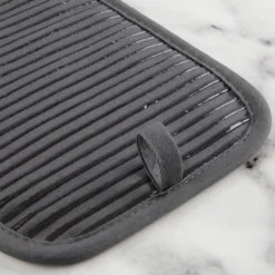 KITCHENAID Quilted Cotton Terry Cloth Oven Mitt, Pot Holder, Kitchen Towel 4-Pack Set, Silicone Grip, Charcoal Grey, 16"x26", 7"x13" & 7"x10" -KitchenAid Shop GUEST 44316aef 1039 4801 b145 d86c7dfba5a2