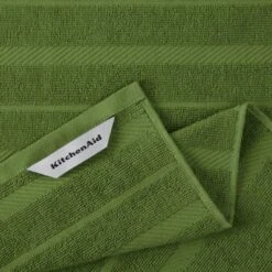 KITCHENAID Albany Kitchen Towel 4-Pack Set, Matcha Green/White, 16"x26" 8 KITCHENAID Albany Kitchen Towel 4-Pack Set, Matcha Green/White, 16"x26" -KitchenAid Shop GUEST 60b62e6e 90f2 4b0f afbf 54a357e48c57