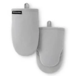 KITCHENAID Gourmet Series Gridlines Mini Oven Mitts 2-Pack Set 27 KITCHENAID Gourmet Series Gridlines Mini Oven Mitts 2-Pack Set -KitchenAid Shop GUEST 64b14dcc 038a 4be5 bf1d e053b4bae7b7