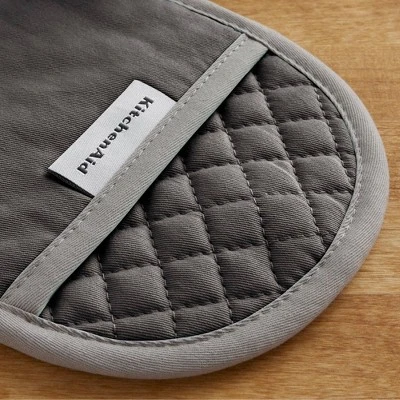 KitchenAid 2pk Cotton Asteroid Pot Holders 7 KitchenAid 2pk Cotton Asteroid Pot Holders - Image 5