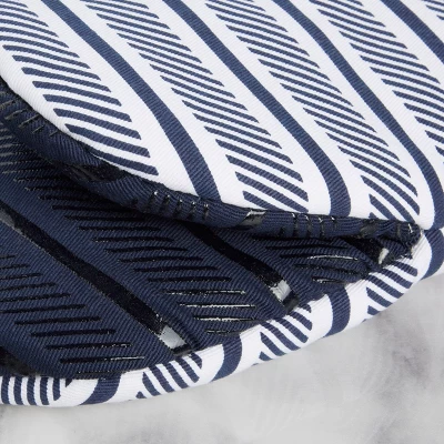 KITCHENAID Albany Mini Oven Mitt 2-Pack Set, Ink Blue, 5.5"x8" 5 KITCHENAID Albany Mini Oven Mitt 2-Pack Set, Ink Blue, 5.5"x8" - Image 3