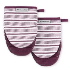 KITCHENAID Albany Mini Oven Mitt 2-Pack Set, Beet, 5.5"x8" -KitchenAid Shop GUEST bc3d6338 7262 484e a5bf fd5606da3811