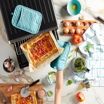 KitchenAid Asteroid Rectangle Pot Holder 2-Pack Set, Mineral Water, 7"x10" 5 KitchenAid Asteroid Rectangle Pot Holder 2-Pack Set, Mineral Water, 7"x10" - Image 3