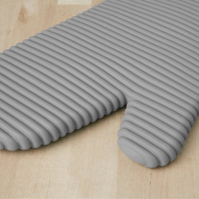 KitchenAid 2pk Silicone Ribbed Oven Mitts Gray: Heat Resistant Kitchen Textiles, Classic Pattern, 13" Length 4 KitchenAid 2pk Silicone Ribbed Oven Mitts Gray: Heat Resistant Kitchen Textiles, Classic Pattern, 13" Length - Image 2