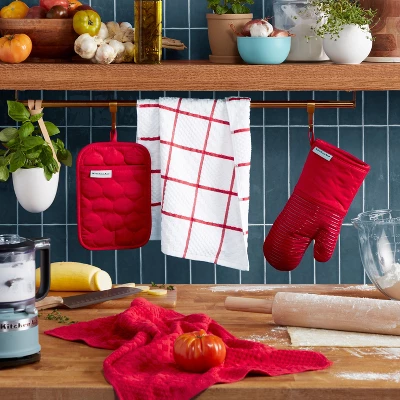KITCHENAID Quilted Cotton Terry Cloth Oven Mitt, Pot Holder, Kitchen Towel 4-Pack Set, Silicone Grip, Passion Red, 16"x26", 7"x13" & 7"x10" 4 KITCHENAID Quilted Cotton Terry Cloth Oven Mitt, Pot Holder, Kitchen Towel 4-Pack Set, Silicone Grip, Passion Red, 16"x26", 7"x13" & 7"x10" - Image 2